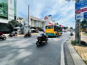 bán nhà đẹp trường thọtrung tâm thủ đức gần metro bình thái ngang 6m nở hậu đẹp giá chỉ nhỉnh 14 tỷ