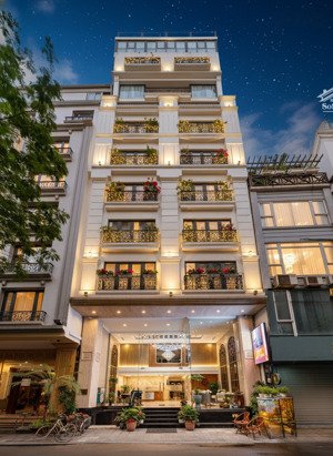 hiếm nhất hoàn kiếm bán gấp khách sạn 4 sao phố yết kiêu 80 phòng, dt 370m xây 10 tầng dthu 6 tỷ/th