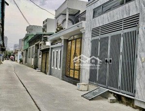 nhà hẻm ô tô 7 chỗ tránh, diện tích rộng 90m2, ngay kdc nam long quận 7, chỉ 8.5 tỷ, pháp lý chuẩn