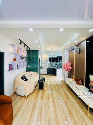 siêu phẩm xe hơi đậu cửa - gần mặt tiền lê hoàng phái - gò vấp - nhỉnh 4 tỷ.