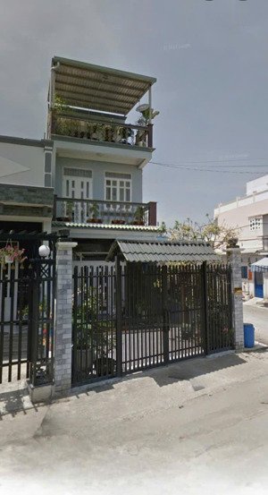 lô góc 2 mt đường 20m nhà 3 tầng lê văn lương, nhà bè.