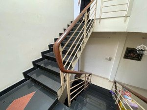 nhà 3 tầng xe hơi quay đầu hẻm 1368 lê văn lương, nhà bè