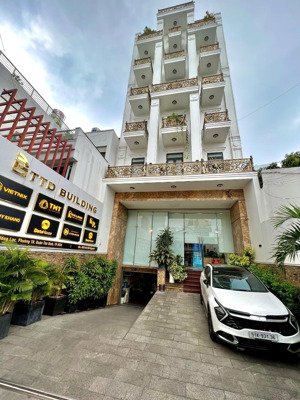 văn phòng đường hồng lạc, tân bình, dt 200m2 có ban công thoải mái giá chỉ 34tr/ tháng
