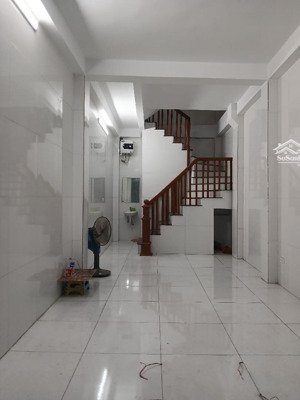 cực hiếm! bán nhà bà triệu - đa sỹ ngay mặt phố 27/30m2 5 tầng cách phố 15m, giá chỉ hơn 6 tỷ xíu