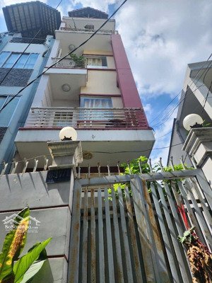 bán nhà đẹp 3 lầu đường phạm thế hiển p4 q8