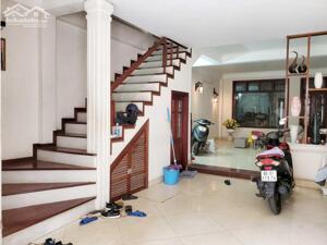 Bán nhà đẹp Võ Thị Sáu, Hai Bà Trưng, gần mặt phố, công viên, 45mx5t, 11.5 tỷ, 0985696268