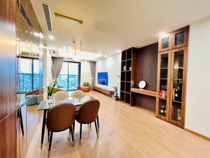 cho thuê siêu phẩm 3pn the matrix one full đồ cao cấp, vào ở ngay giá thật