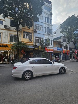 nhà mặt phố ba đình tây hồ trung tâm hà nội kinh doanh bất chấp giá thuê cực rẻ