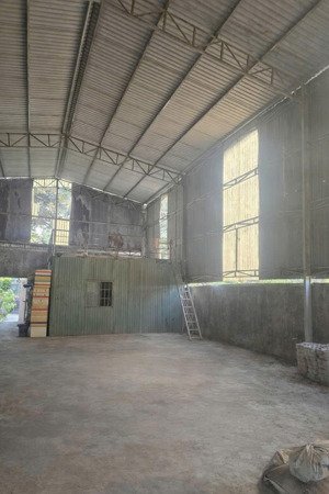 cho thuê kho 500m2 tại đ. tố hữu, uyên hưng, tân uyên, bình dương, giá cực chất 14 triệu