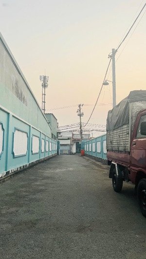 bán gấp 2 lô đất liền kề - quận 9 - kdc hiện hữu - hẻm ô tô tránh - cần ra nhanh trước tết