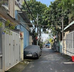 bán dãy trọ 120m2 . chỉ 8.6 tỷ . xtải có dòng tiền chợ tam hà, 3 bước ra tô ngọc vân . thủ đức