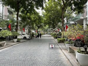 bán bt sân vườn, imperia gadren nguyễn huy tưởng, hn , 170m2, 5tầng, ở ngay đón tết, 6xtỷ.