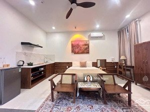 cần bán homestay 3 tầng kiệt nguyễn văn thoại cách biển 300m dòng tiền 720 triệu/ năm