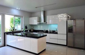 cho thuê biệt thự đường số 11, tân hưng, quận 7- làm việc chính chủ