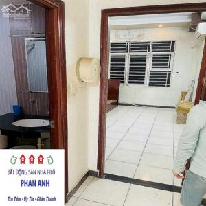 Cầm hơn 9 tỷ đi tìm nhà mặt phố Quận 9, tiêu chí nào là ưu tiên? Sát nhà ga Metro Bình Thái ?