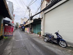 nhà 4 tầng hxh buôn bán nhộn nhịp - 4.5 x 27m - chỉ 70tr/m2