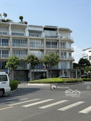 nhà phố sala thủ thiêm 2 mặt tiền, full văn phòng, có hầm ô tô, diện tích lớn 480m²