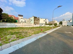 đất nền dự án hoàng gia luxury 2 quận 2 chỉ từ 110tr/m², dt 56m² - 113m², có sổ hồng riêng từng lô