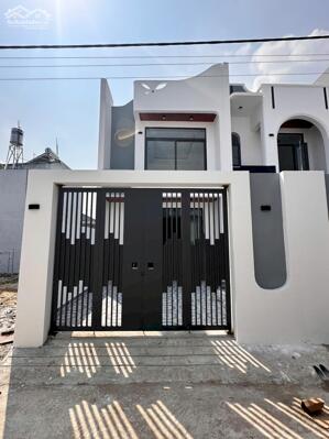 HOTNHÀ HOÀN THIỆN SỔ RIÊNG NGAY TRUNG TÂM CỰC ĐẸP 550TR SANG TÊN