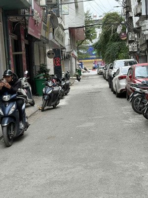 phân lô - phố hoàng quốc việt, 36m2, 7 tầng thang máy, gara oto, nội thất mới tinh, nhỉnh 16 tỷ