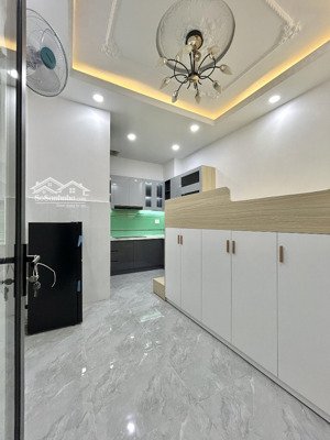 phòng gần chợ phạm văn hai, quận tân bình