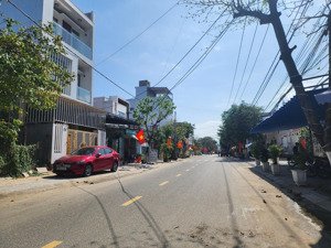 bán đất mặt tiền võ duy ninh sơn trà cách biển mân thái 250m