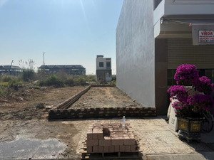 chào bán lô 6 tđc 23 hoa động vị trí: khu tái định cư hoa động trung tâm, dân cư đông