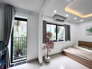 doanh thu 103tr/th.toà chdv khâm thiên 85m2-7t-21pkk, toà mới, ngõ thông 3 gác tránh.pccc đạt chuẩn