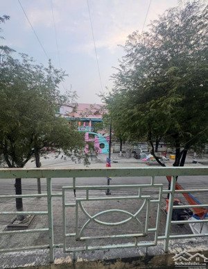 bán chung cư hoà bình, ngay công viên bờ sông, sổ sẵn chỉ 1tỷ020