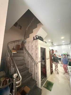 bán nhà hẻm xe hơi bình chánh hcm | nhà nở hậu, sổ hồng riêng