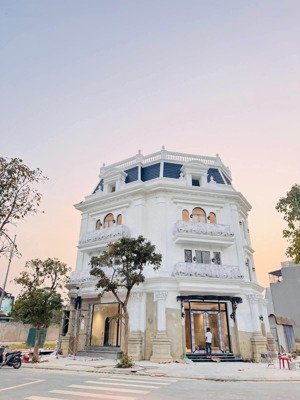 cặp lô liền kề đối diện nhà ở xã hội kinh doanh đắc địa!