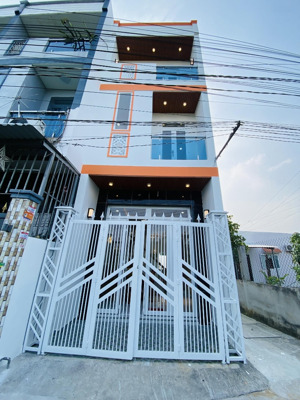 chính chủ bán căn góc 2 mặt hẻm đường tân phước cách quận 8 12km! sát bên ngã ba tân kim cần giuộc