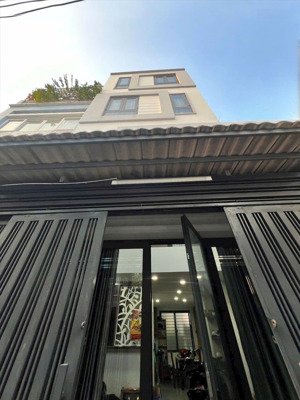 bán nhà 4 tầng, sát lotte , q7 giá 7,2 tỷ