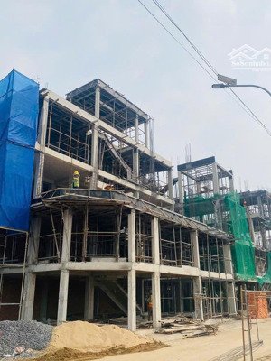 cần bán đất xây tự do ngay võ văn kiệt khu compoud, có sẵn sổ đỏ, anh chị xây tự do chỉ 5,4 tỷ