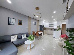 giá tốt cho thuê trước tết 18triệu/th 3 phòng ngủ 2wc nội thất đầy đủ golden mansion - novaland 90m