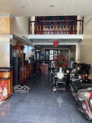 vị trí đẹp siêu phẩm nhà phố 3 mặt tiền ngay khu bàn cờ mặt tiền đường võ trứ ngay chợ xóm mới