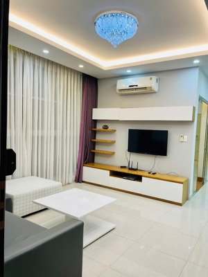cho thuê cc star hill, 20 triệu, 95m2, 3pn, 2wc, q7, hcm
