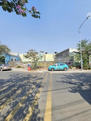 bán đất 5x18m, mặt tiền đường t5b p. đông hòa, thổ cư 100%