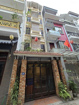 bán nhà dân xây 5 tầng. 70m. phân lô, phố nguyễn sơn, gia thuỵ. oto tránh. 20,5 tỉ. 