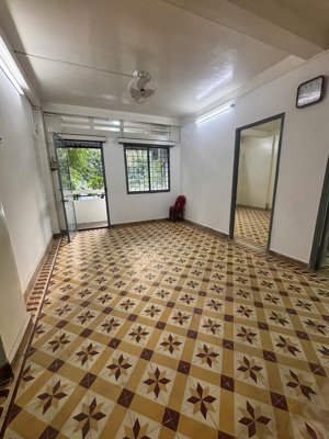 bán căn hộ chung cư hùng vương 2pn q5 lầu 1 thang bộ 3 tỷ 150