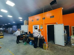 cho thuê kho xưởng đường cầu diễn, dt 400m, mt 10m, điện 3fa, xuất vat, xe công đỗ cửa, bảo vệ 24/7