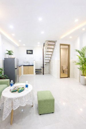 nhà nhỏ xinh đủ công năng. giá chỉ 3.2 tỷ, sổ hồng riêng ở ngay