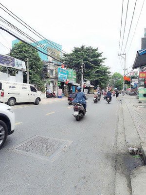 ngộp . bán đất giá rẻ 80m2 , chỉ 4.6 tỷ ngang hơn 11m hxh thẳng 1 trục tam bình, thủ đức .