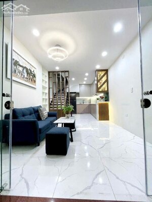 NHÀ HOÀNG HOA THÁM TT BA ĐÌNH GIÁP RANH TÂY HỒ, CẦU GIẤY 34M X 5 TẦNG MT 4M NHỈNH 9 TỶ.