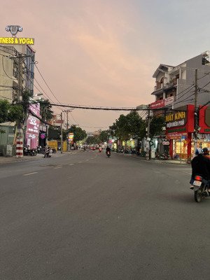 vip - mặt tiền kd - ngay hoàng diệu 2 - p. linh chiểu thủ đức - ngang 4,5m - giá 10 tỷ tl