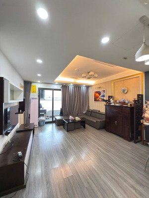 cho thuê cc star city lê văn lương, 14 triệu, 85m2, 2pn, 2wc, lh: 