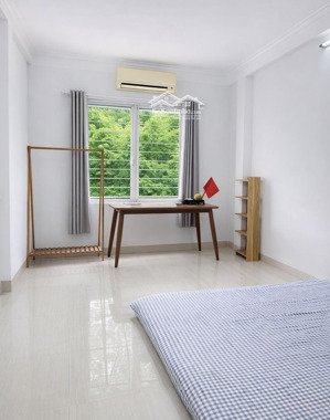 cho thuê nhà triều khúc 4 tầng view hồ 2 mặt thoáng