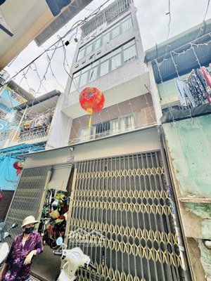 cần bán gấp nhà riêng giá rẻ 5tầng 3pn,4wc, tiện nghi-35m2 tân bình hcm 6 tỷ