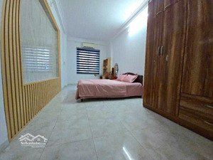 siêu phẩm hoàng mai 32m 7 tỷ có một không hai cách phố 30m ô tô tránh