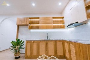 chính chủ bán chung cư 3p ngủ + 2wc tại xuân la - hồ tây - có sổ - full đồ